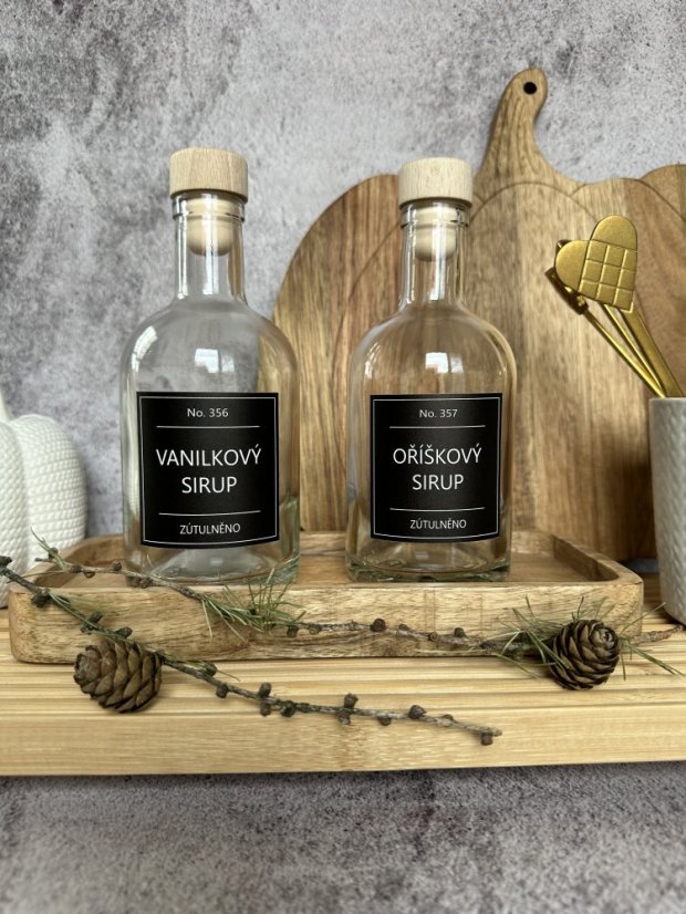 Čirá skleněná láhev s dřevěnou zátkou - objem 250 ml