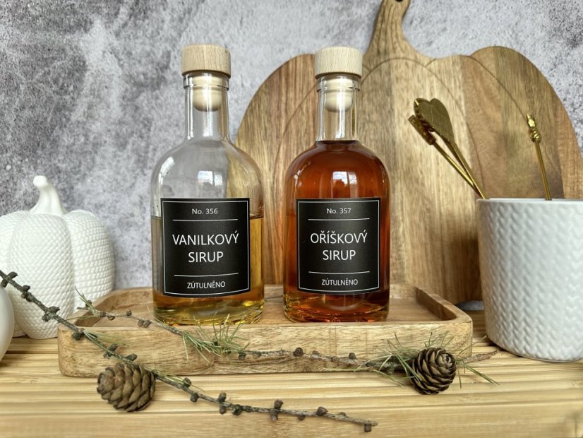 Čirá skleněná láhev s dřevěnou zátkou - objem 250 ml